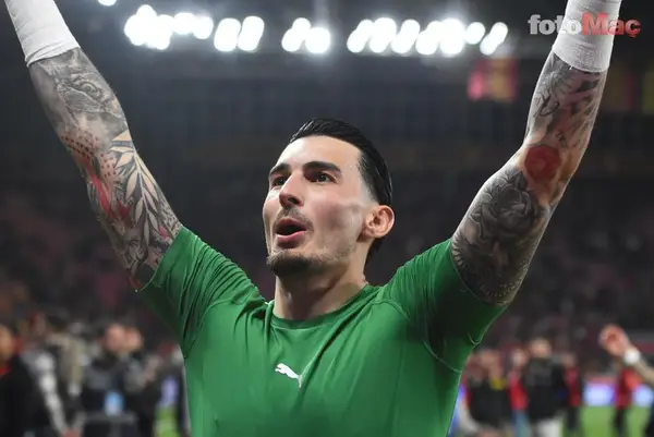 Galatasaray'ın Şampiyonluk Hedefinde Kaleci Seçimi Belirleyici Oldu